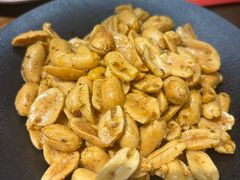 半酌酒鬼花生-半酌烧烤小酒馆(南京东路店)