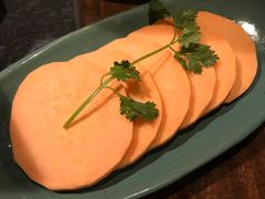 -老牌坊云南鱼豆花火锅(哈西万达店)