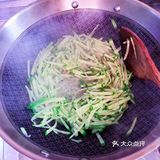 消食健脾五分钟做好的清炒萝卜丝