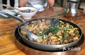 Stewed Mountain Stream Fish with Rooster
