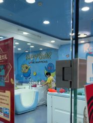 -熊小米专业儿童游泳馆