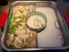 -新辣道鱼火锅(上地华联店)