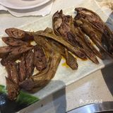 点了一个4-5人餐、有点多没还没有下烫菜就吃饱了