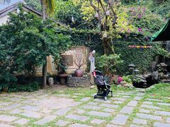 -Lam Vien Restaurant