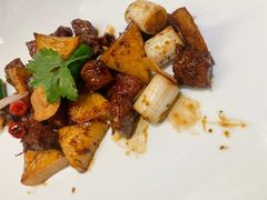 酒香牛肉粒-杭州和达希尔顿逸林酒店·和园中餐厅