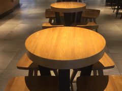 用餐区-星巴克(杭州嘉里中心4F店)