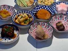 -阿瓦山寨·湘菜现炒·剁椒鱼头王(咸阳总店)