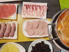 -四季喧黔味豆米火锅(万达广场店)