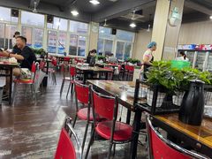 大堂-皖北巫氏三胖地锅鸡(长淮总店)