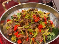 -侬佳蒸菜馆(听潮店)