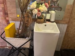 -野草莓自由市场