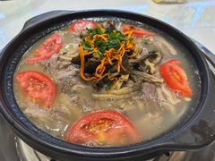 -乡土特色.冷锅鱼.牦牛肉汤锅