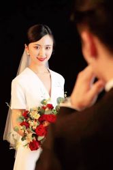 -蒙太奇婚纱摄影(万达店)