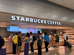-星巴克(浦东机场T2到达店)