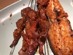 -街角等你.大连海鲜烧烤.经典铁板海鲜串(西安路店)