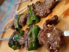 -乡村馕坑肉·烧烤·新疆菜·本地人更爱吃(阿勒泰首店)