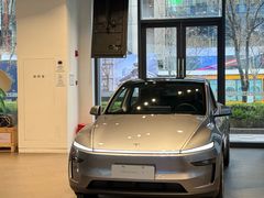 -TESLA 特斯拉(上海太古汇体验店)