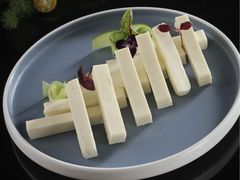 -哈啾嗨·新概念蒙餐(红星新城店)