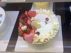 -花花卷卷·鲜食蛋糕(静安久光百货店)