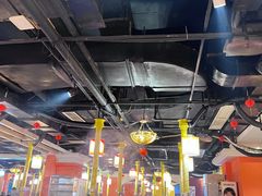 -爱客得牛排海鲜烤肉·火锅自助(春熙路黑金好店)