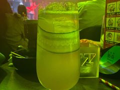 -TZ House音乐现场(来福士中心店)