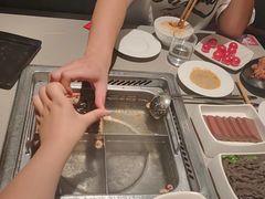 -海底捞火锅(宏大财富广场店)