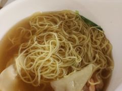 -新大咀港式茶餐厅(宝山万达店)
