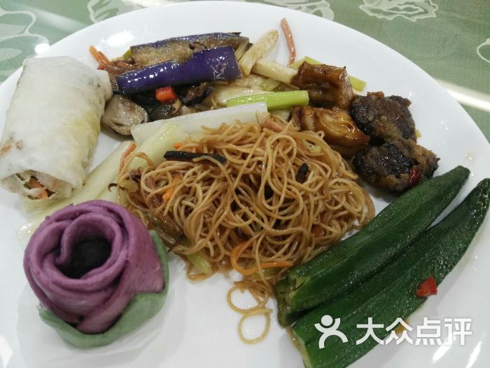 鸿山寺素食图片