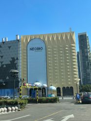 -奈尔宝家庭中心·亲子餐厅(鄞州万达店)