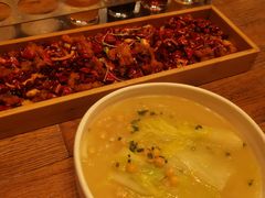 -爱啤精酿·民谣酒馆(滨江店)