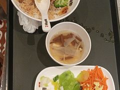 -大食代美食广场(上海中心店)