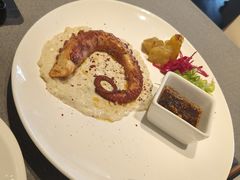 -Efes Turkish & Mediterranean Cuisine 艾菲斯餐厅(陆家嘴店)
