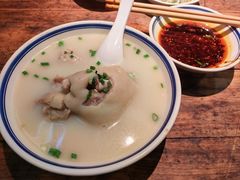 -竹笼蹄花蘸水菜