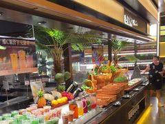 -钱小奴海鲜自助黑金店(杭州滨江龙湖店)