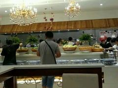 android_upload_pic-泉福居酱骨头自助广场(南大街商业步行街店)