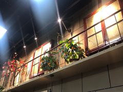 -超越炭火牛蛙火锅鸡(河东店)