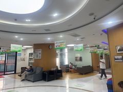 -雅悦齿科(顾村公园店)