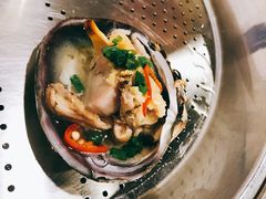 -虾弄弄海派小龙虾·牛羊蝎子火锅