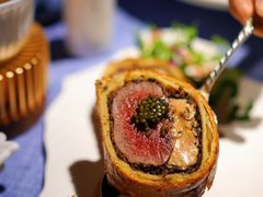 鱼子酱惠灵顿牛排-弦月窗LUNETTE BY AMANDA(复兴路店)