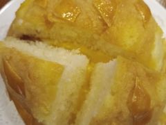 Big&nbsp;men菠萝包-澳门陈光记烧味饭店(南京德基广场店)
