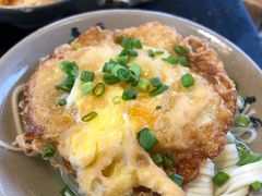 -茅草房·河畔园林火锅
