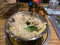 啤酒锅-河坝烧烤串城(银亭路店)