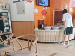 -闫家驴肉老店(华电一校店)
