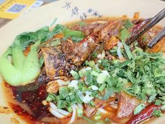 -方铲铲·成都板凳面(滨江银泰店)