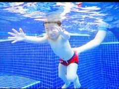 -龙格亲子游泳俱乐部(泊富中心)