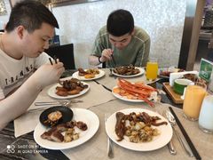 -东方红海鲜百汇(国际大厦店)