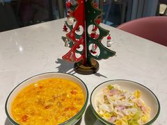 -水桶王国主题餐厅·聚会·生日派对·亲子活动·家庭套餐(亚龙湾希尔顿店)