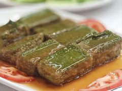 菜汁豆腐-巫记鸡饭店