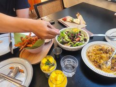 -J's Cafe Lab