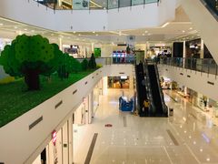 -新田360广场(上海华侨城店)